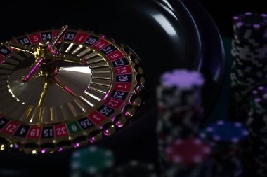 CQ9 game lobby interface showing slots and live tables on zeus88bet
